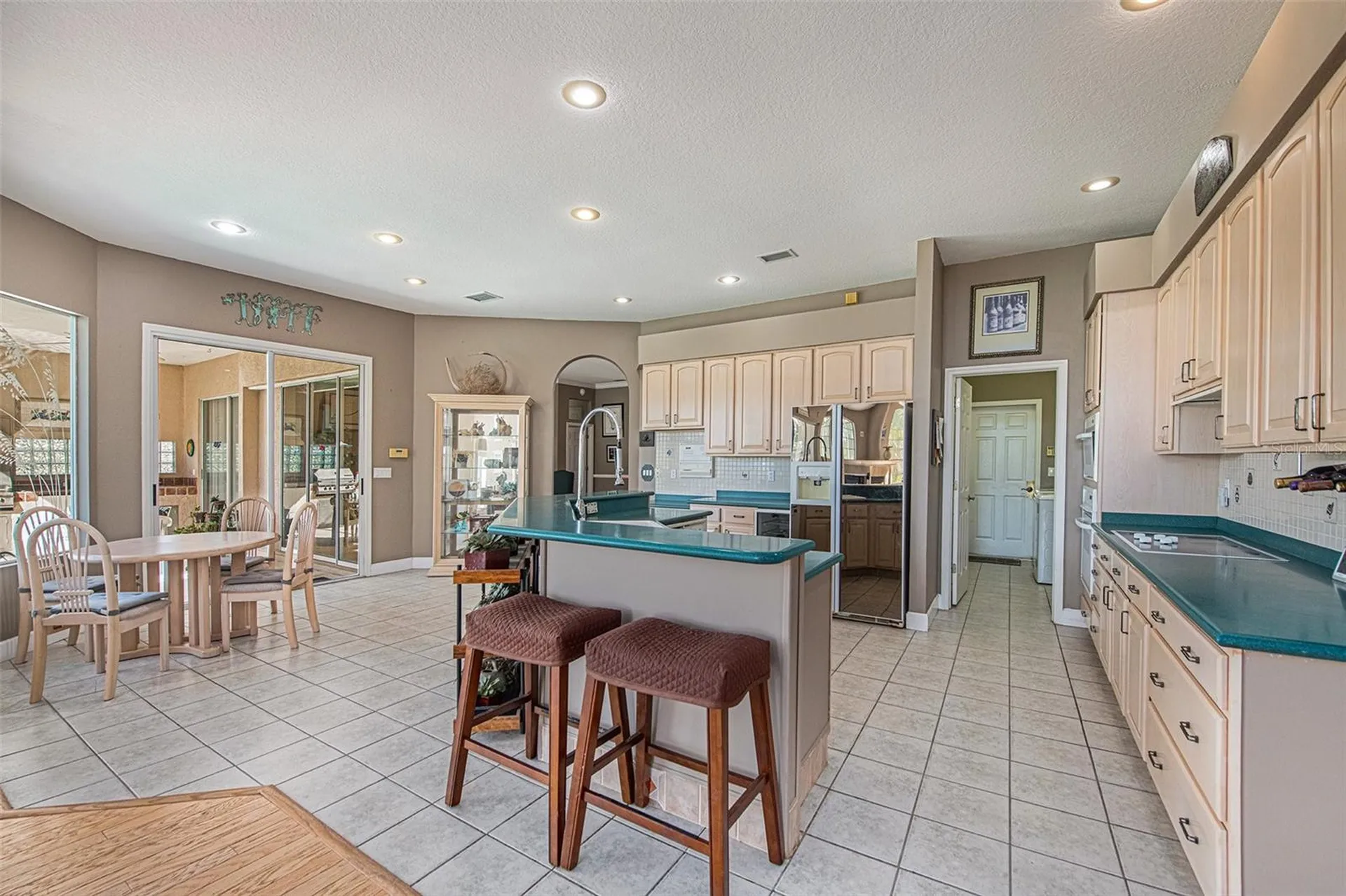 331 Lewis Road Lithia FL 33547