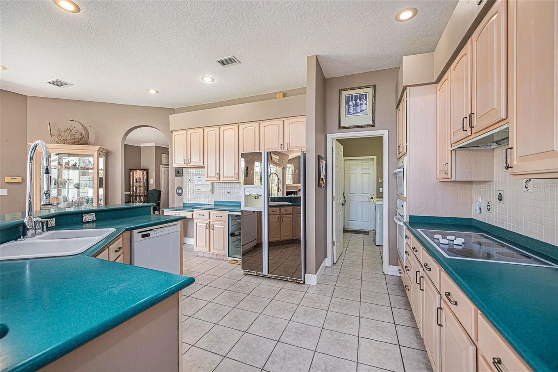 331 Lewis Road Lithia FL 33547