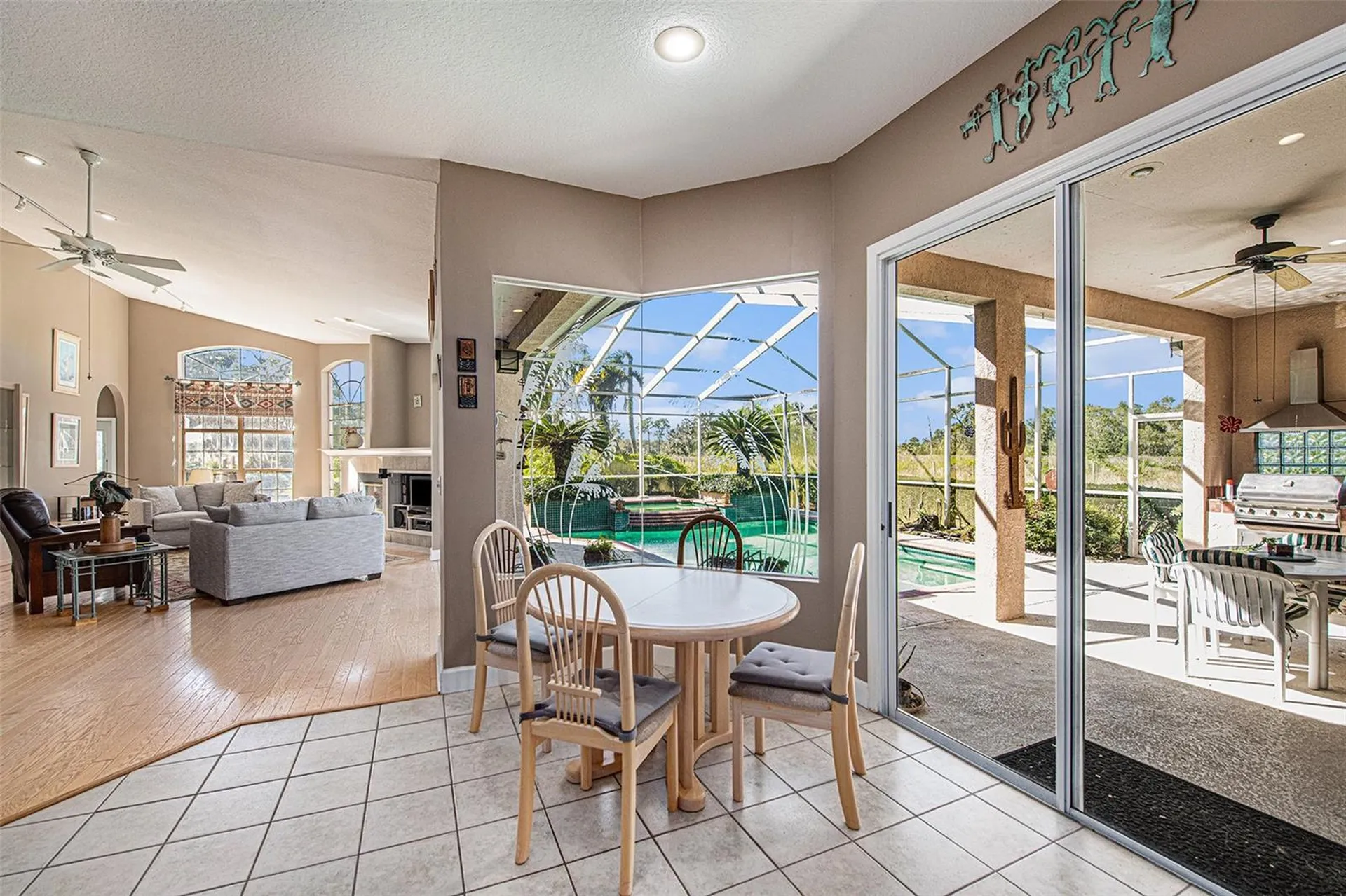 331 Lewis Road Lithia FL 33547
