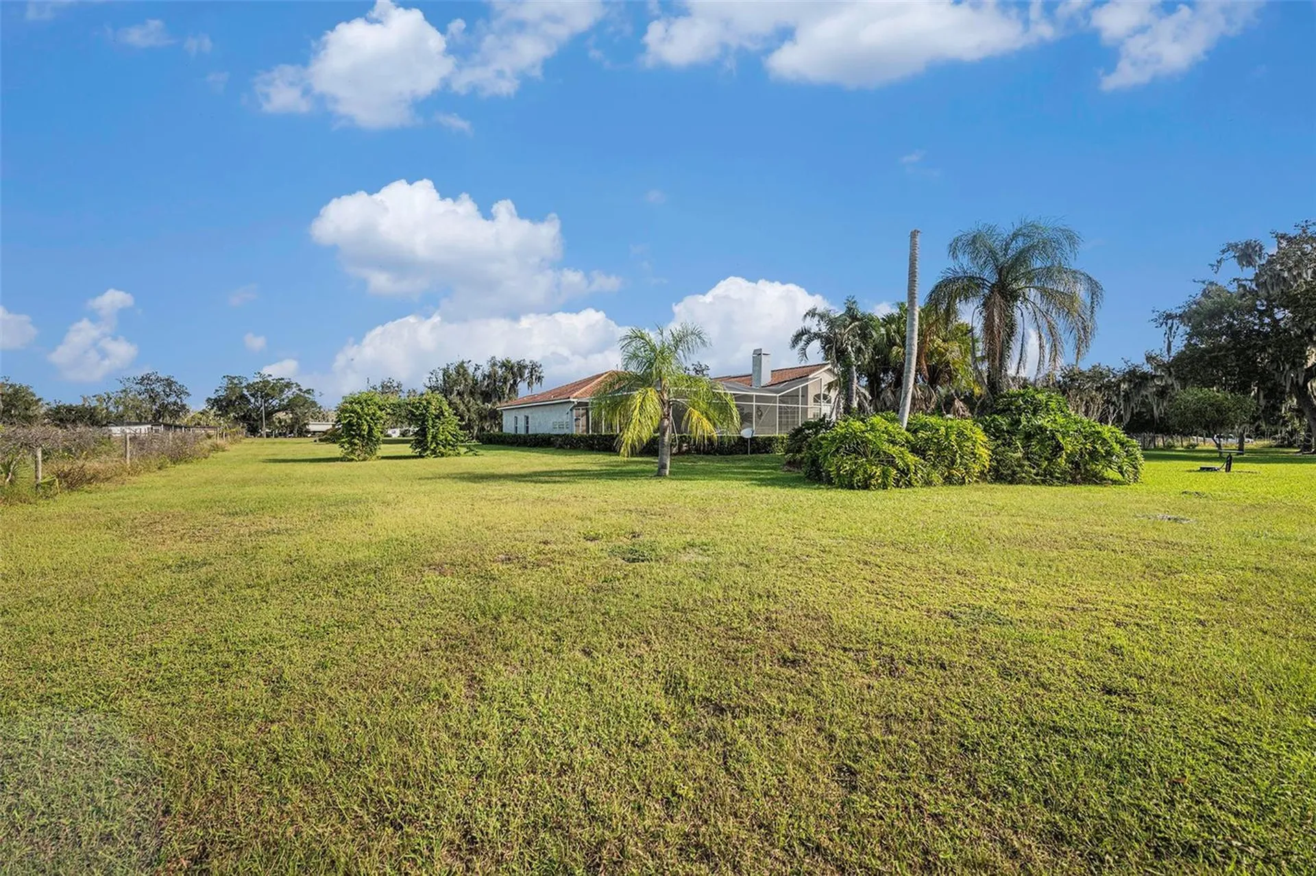 331 Lewis Road Lithia FL 33547
