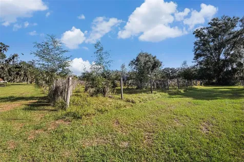 331 Lewis Road Lithia FL 33547