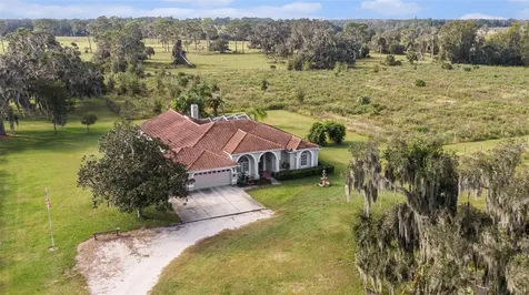 331 Lewis Road Lithia FL 33547