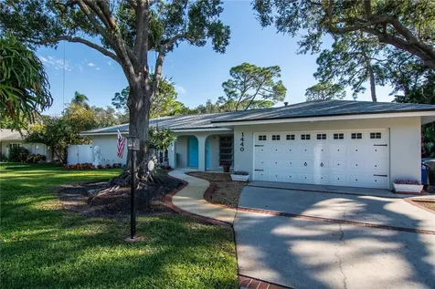 1440 89th Avenue N St Petersburg FL 33702