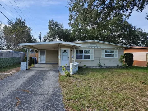 3226 37th Street N St Petersburg FL 33713