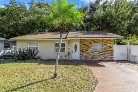 4785 Watkins Avenue Sarasota FL 34233