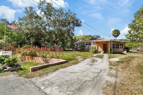 6213 S Foster Avenue Tampa FL 33611