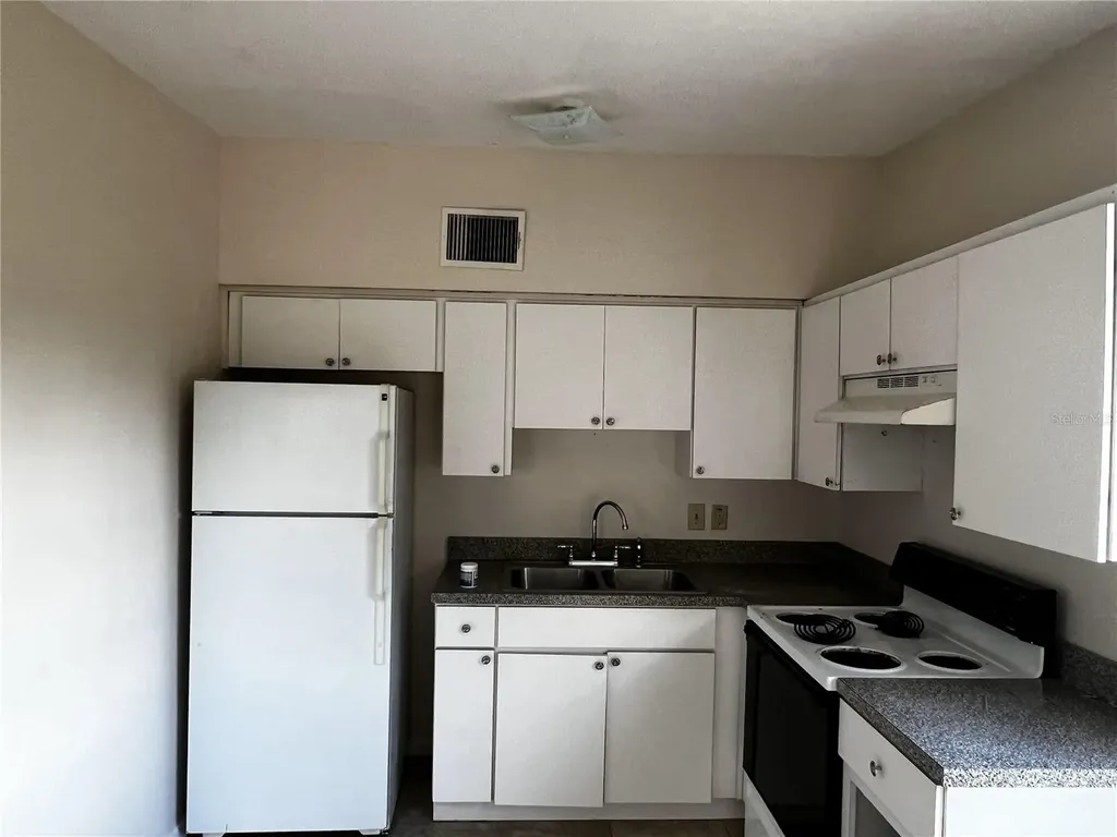 1105 Briarwood Road Brandon FL 33511