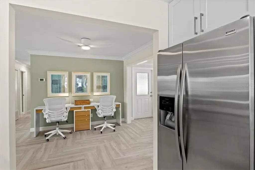 2641 Martin Street Sarasota FL 34237