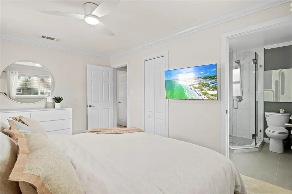 2641 Martin Street Sarasota FL 34237