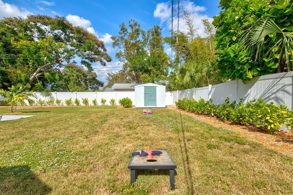 2641 Martin Street Sarasota FL 34237
