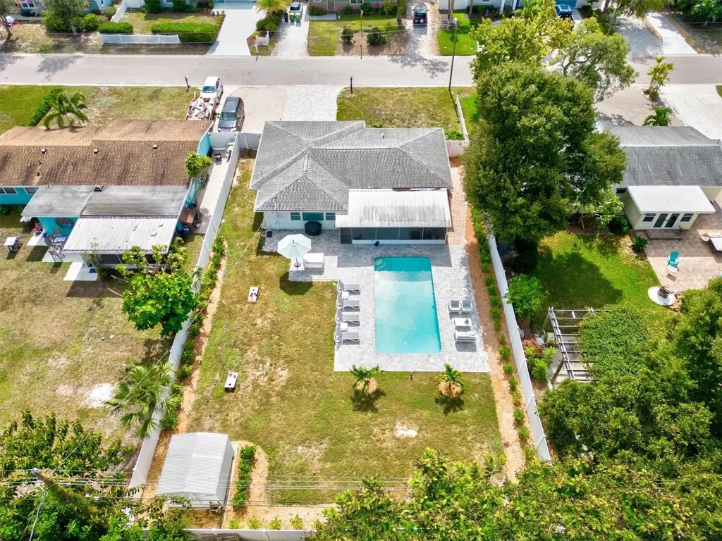 2641 Martin Street Sarasota FL 34237