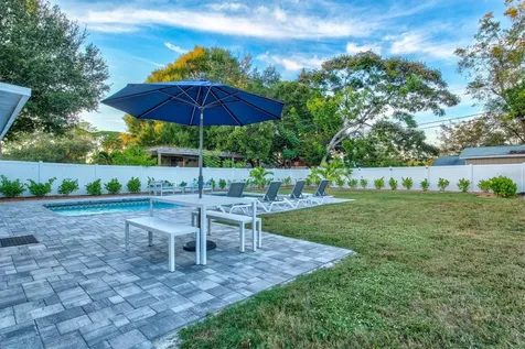 2641 Martin Street Sarasota FL 34237