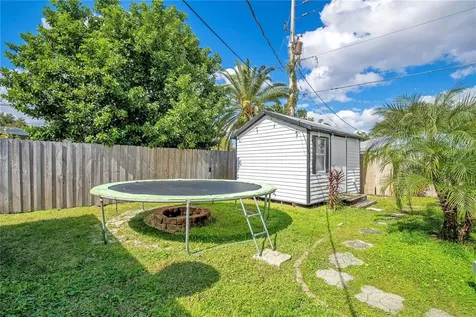 4823 Tellson Place Orlando FL 32812