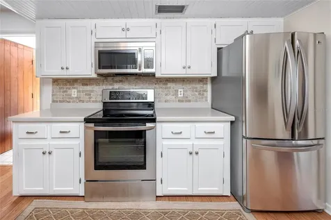 2732 69th Avenue S St Petersburg FL 33712