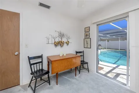 2732 69th Avenue S St Petersburg FL 33712