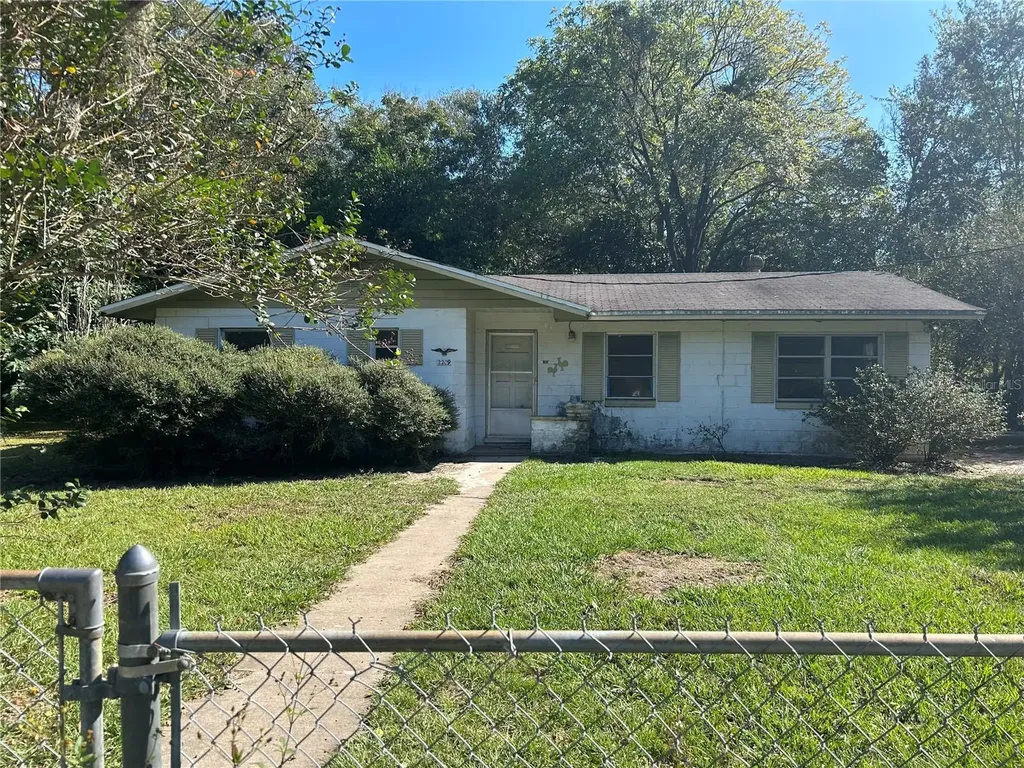 2209 NE 11th Court Ocala FL 34470