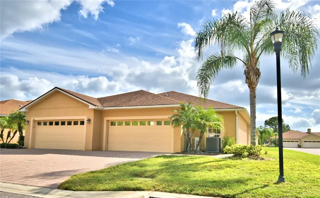 1620 Vienna Square Drive Winter Haven FL 33884