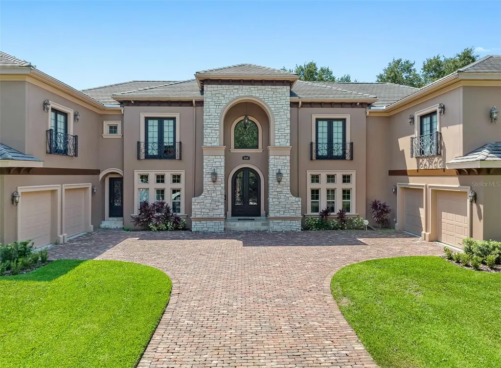 1604 Culbreath Isles Drive Tampa FL 33629