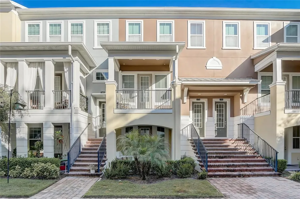 576 Scotia Place Orlando FL 32806