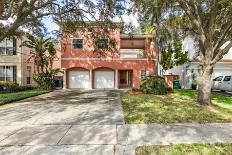 3231 W Lawn Avenue Tampa FL 33611
