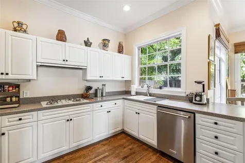 3231 W Lawn Avenue Tampa FL 33611