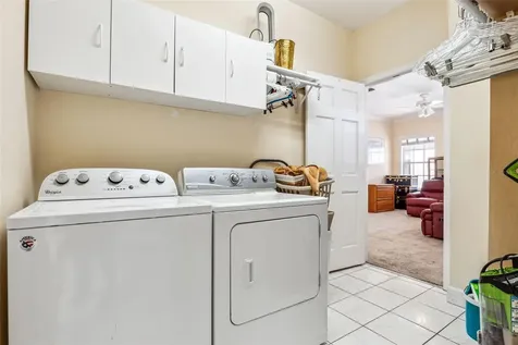 3231 W Lawn Avenue Tampa FL 33611