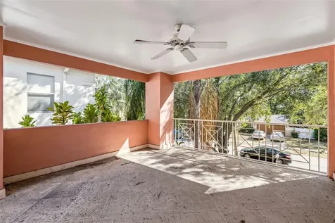 3231 W Lawn Avenue Tampa FL 33611