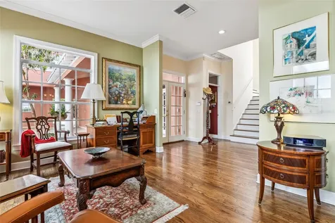 3231 W Lawn Avenue Tampa FL 33611