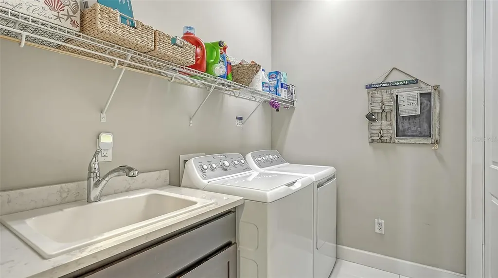 280 Saint Lucia Drive Bradenton FL 34209