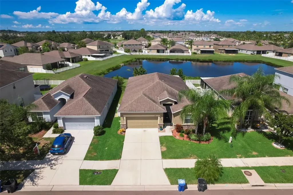 1412 Oak Pond Street Ruskin FL 33570