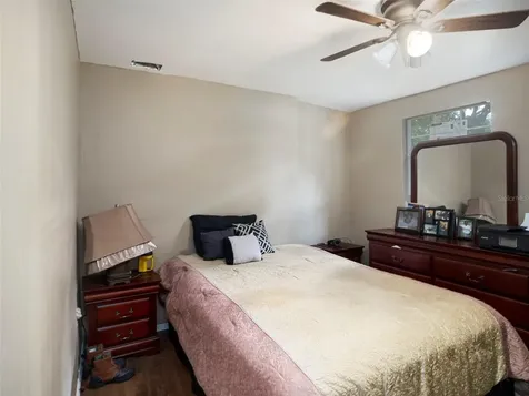 1515 E Hanna Avenue Tampa FL 33610