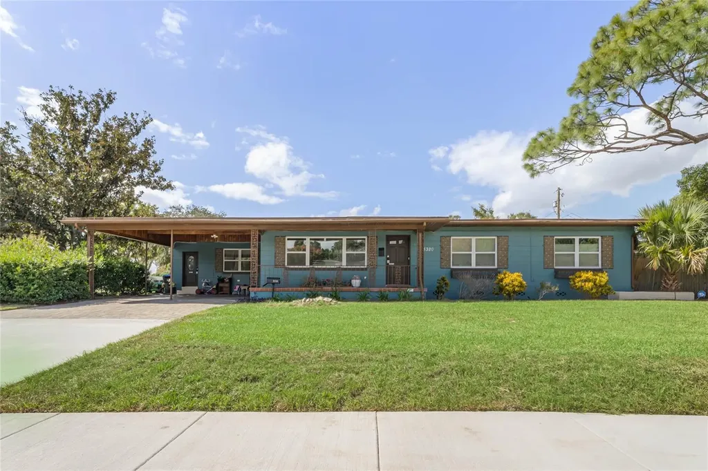 5320 Sumerset Street Orlando FL 32810