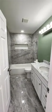 6343 17th Place N St Petersburg FL 33710