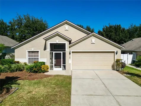 2236 Merry Road Tavares FL 32778