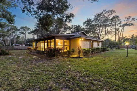 4694 Northwood Terrace Sarasota FL 34234