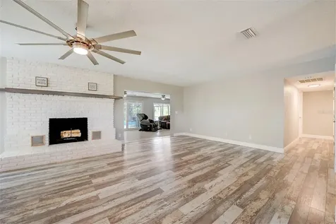 4356 Lindsey Loop Dover FL 33527