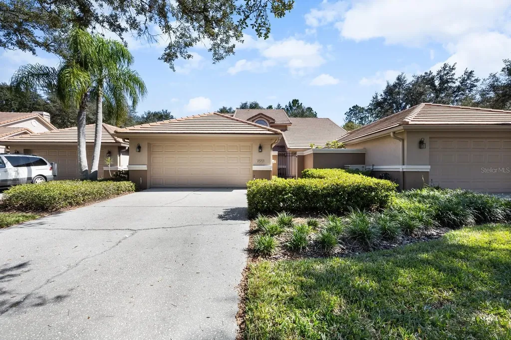 17573 Fairmeadow Drive Tampa FL 33647