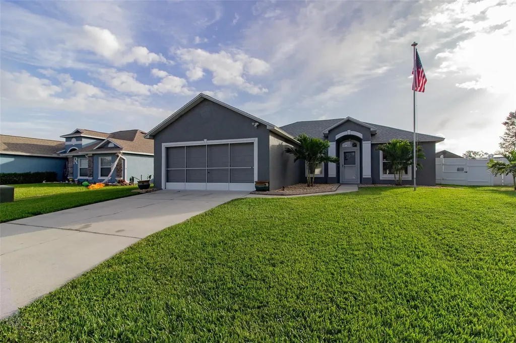 8279 Westmont Terrace Drive Lakeland FL 33810