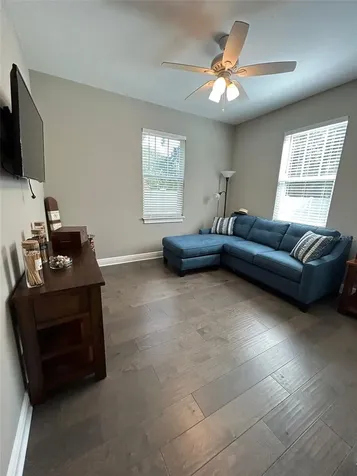 3224 W Price Avenue Tampa FL 33611