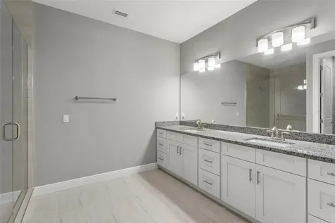 3224 W Price Avenue Tampa FL 33611