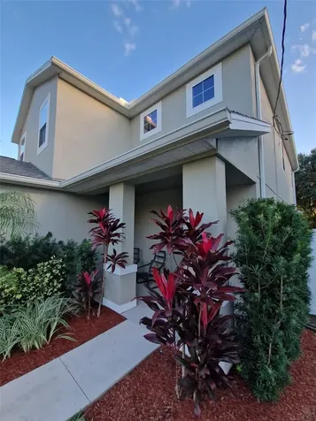 3224 W Price Avenue Tampa FL 33611