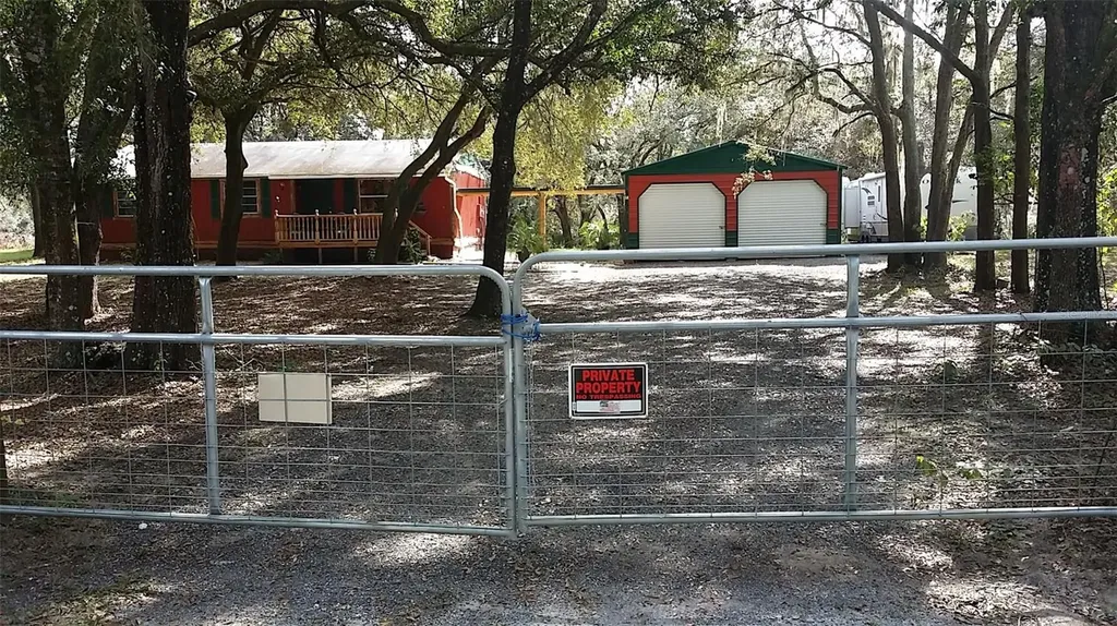 33308 Pahl Place Webster FL 33597