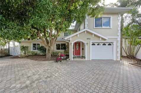 5932 5th Avenue N St Petersburg FL 33710