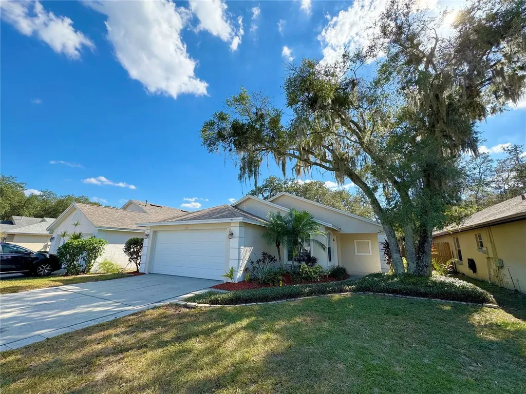 135 Bayhead Street Davenport FL 33896