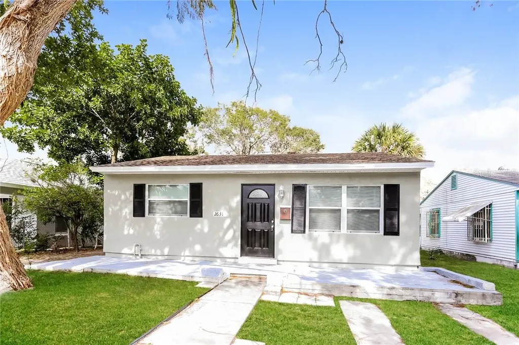 2631 13th Avenue S St Petersburg FL 33712