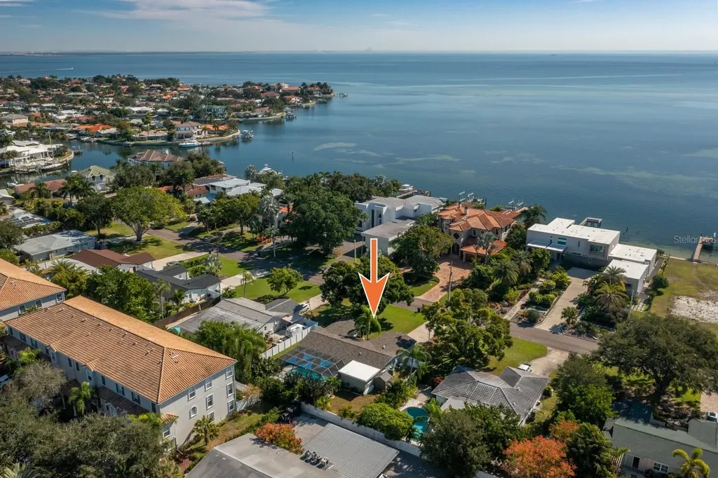 4600 Bayshore Boulevard NE St Petersburg FL 33703