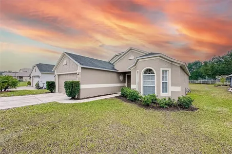 1054 Bluegrass Drive Groveland FL 34736
