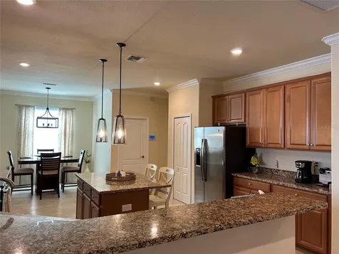 6808 Wild Lake Terrace Bradenton FL 34212