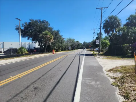 4503 Airport Road Plant City FL 33563