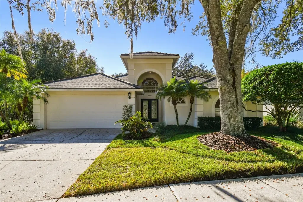 5536 Avenue Du Soleil Lutz FL 33558